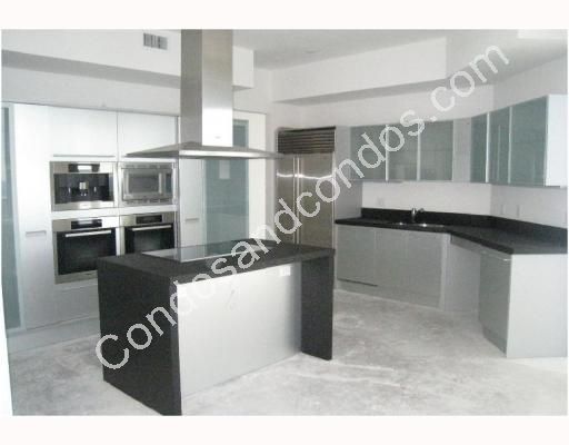 Italian designed kitchen with granite counter tops 