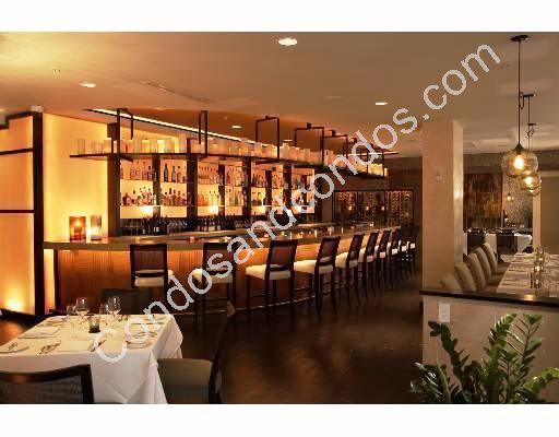Gourmet restaurant, bar and lounge