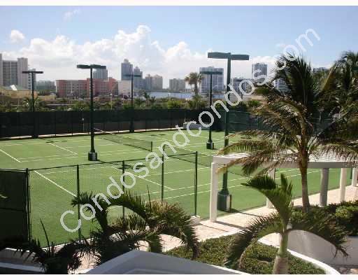 Beautifully maintained lighted tennis courts