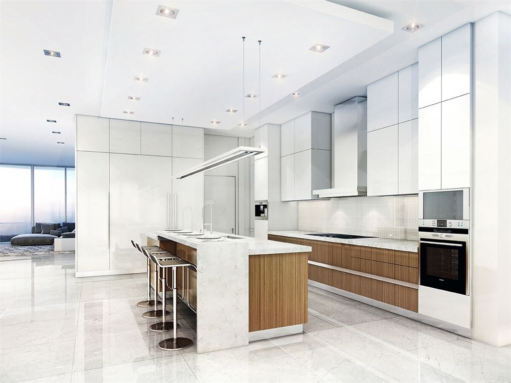 
Designer Kitchen with Italian cabinetry