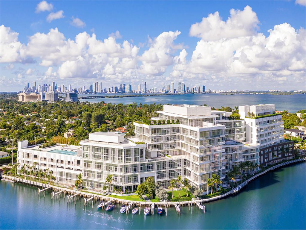 Ritz Carlton Residences Miami Beach Condo for Sale