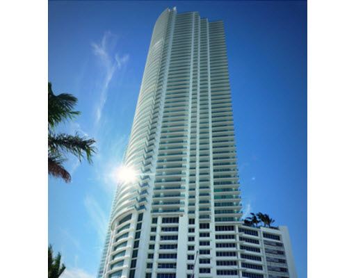 900 Biscayne Bay Condo for Sale