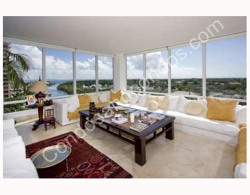 Living area surrounded by amazing vistas
