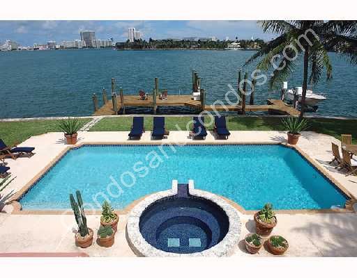 Private pool and jacuzzi overlooking private dock 
