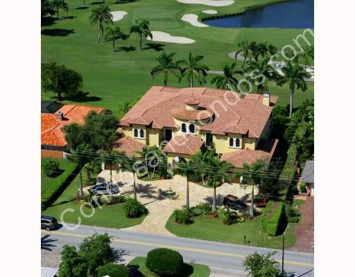 Ariel view of the golf course residences