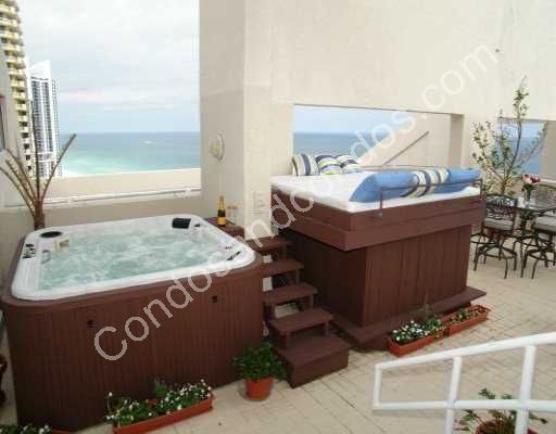 Private ocean side Jacuzzi hot tub