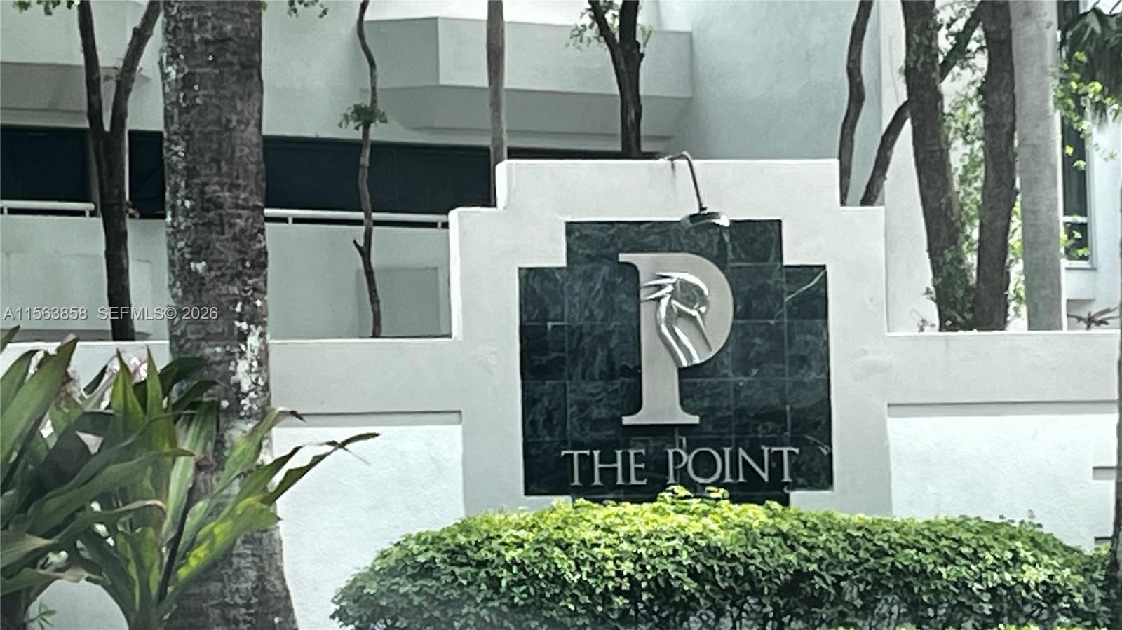 Photo of 21205 Yacht Club Drive PH09 #PH09 listing for Sale