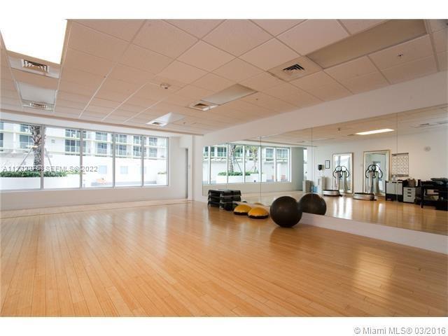 Photo of 1750 N Bayshore Drive 2806 #2806 listing for Sale