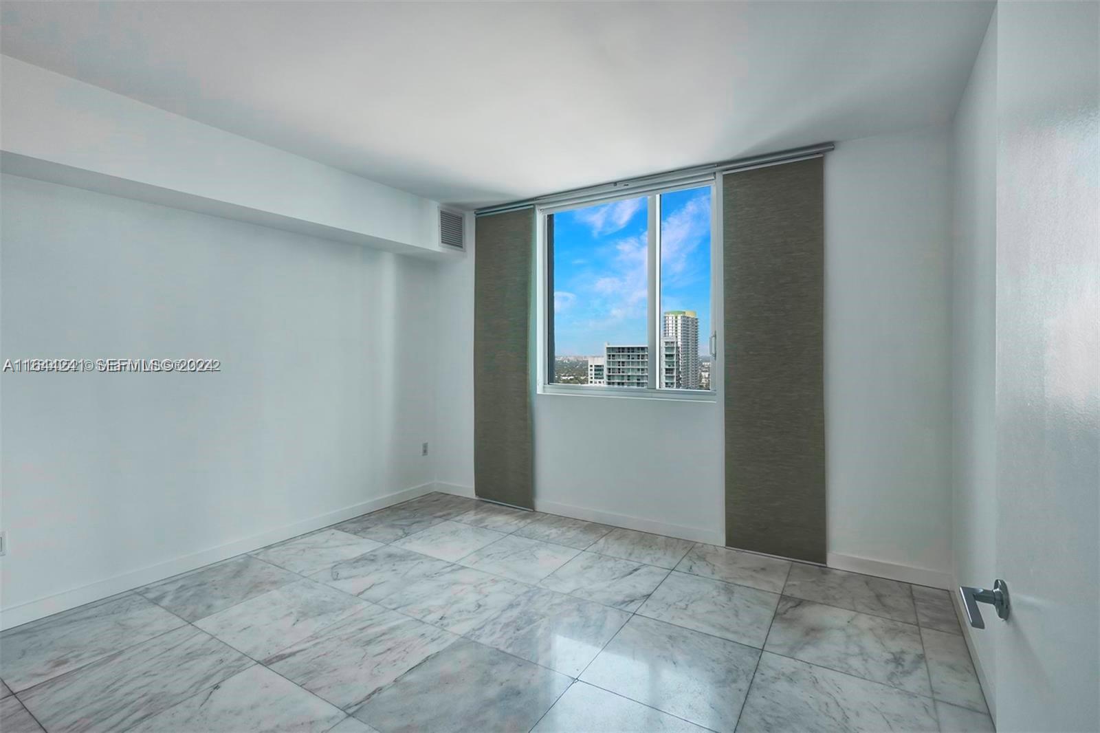 Photo of 55 SE 6th Street 3401 #3401 listing for Sale