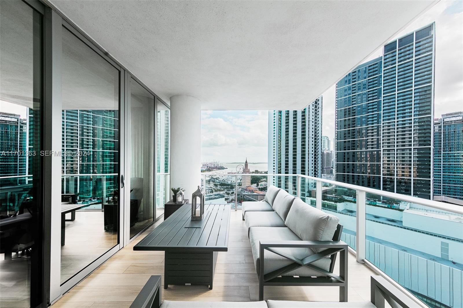 Photo of 851 NE 1st Avenue 2111 #2111 listing for Sale