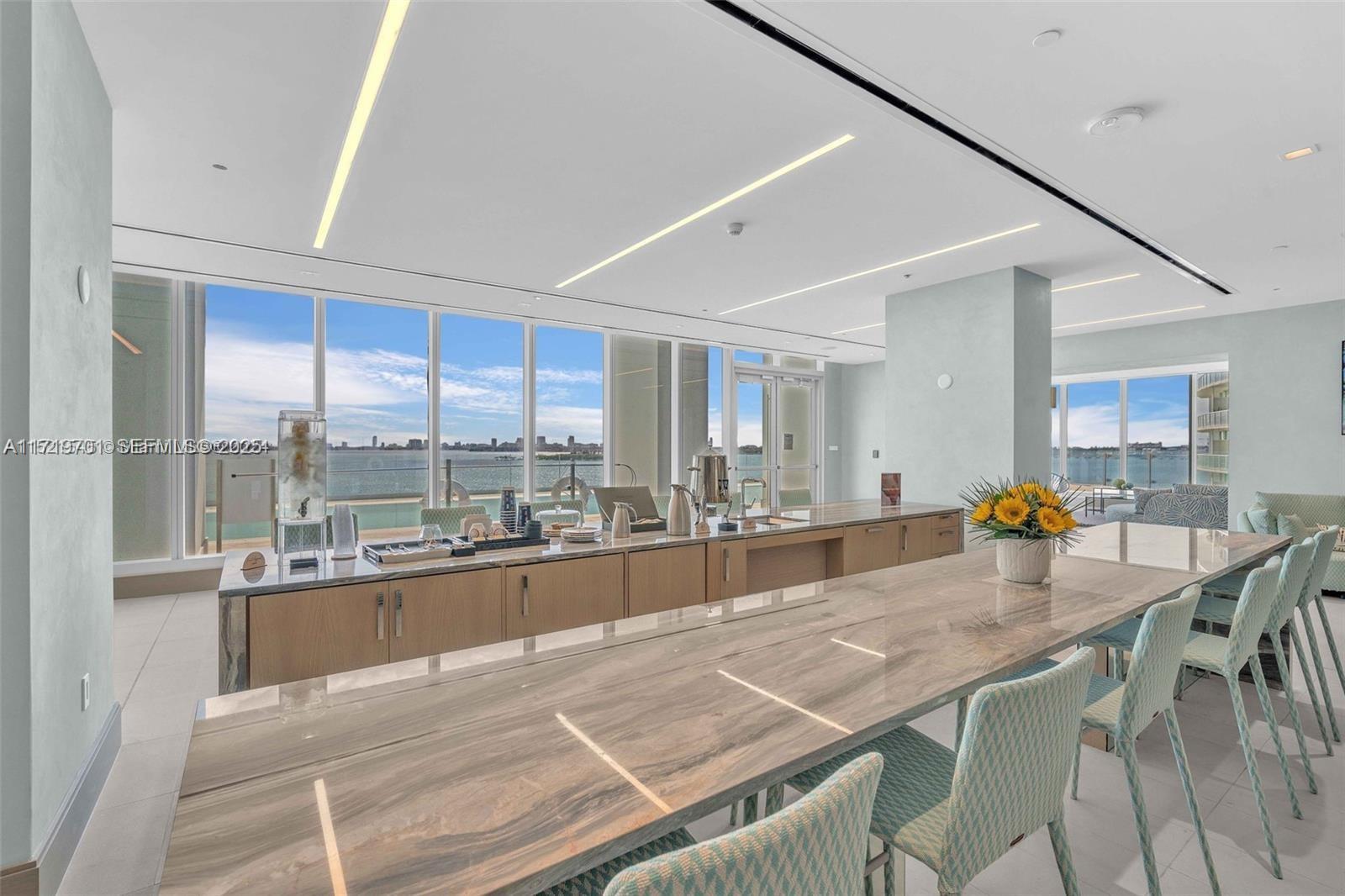 Photo of 700 NE 26th Terrace 2001 #2001 listing for Sale