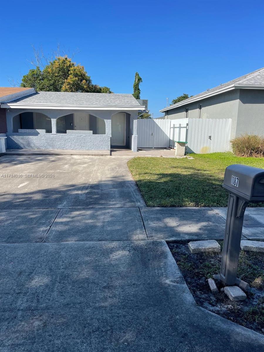 Photo of #A11734036 listing for Sale