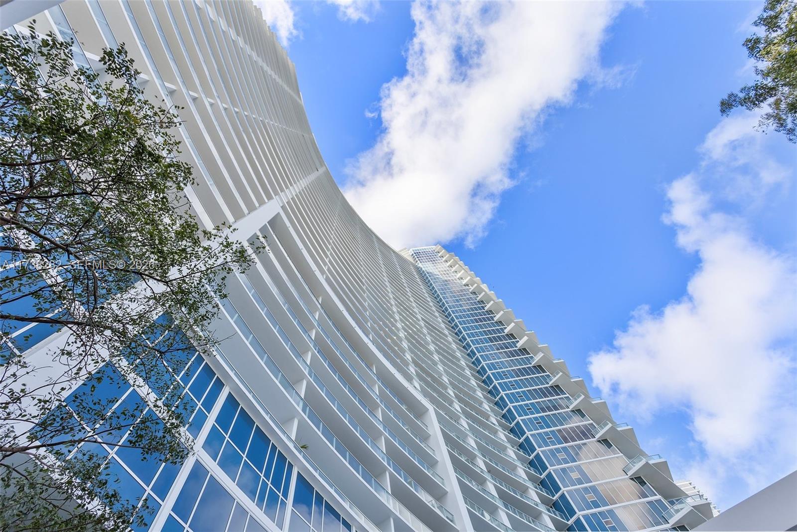 Photo of 2020 N Bayshore Drive 3307 #3307 listing for Sale
