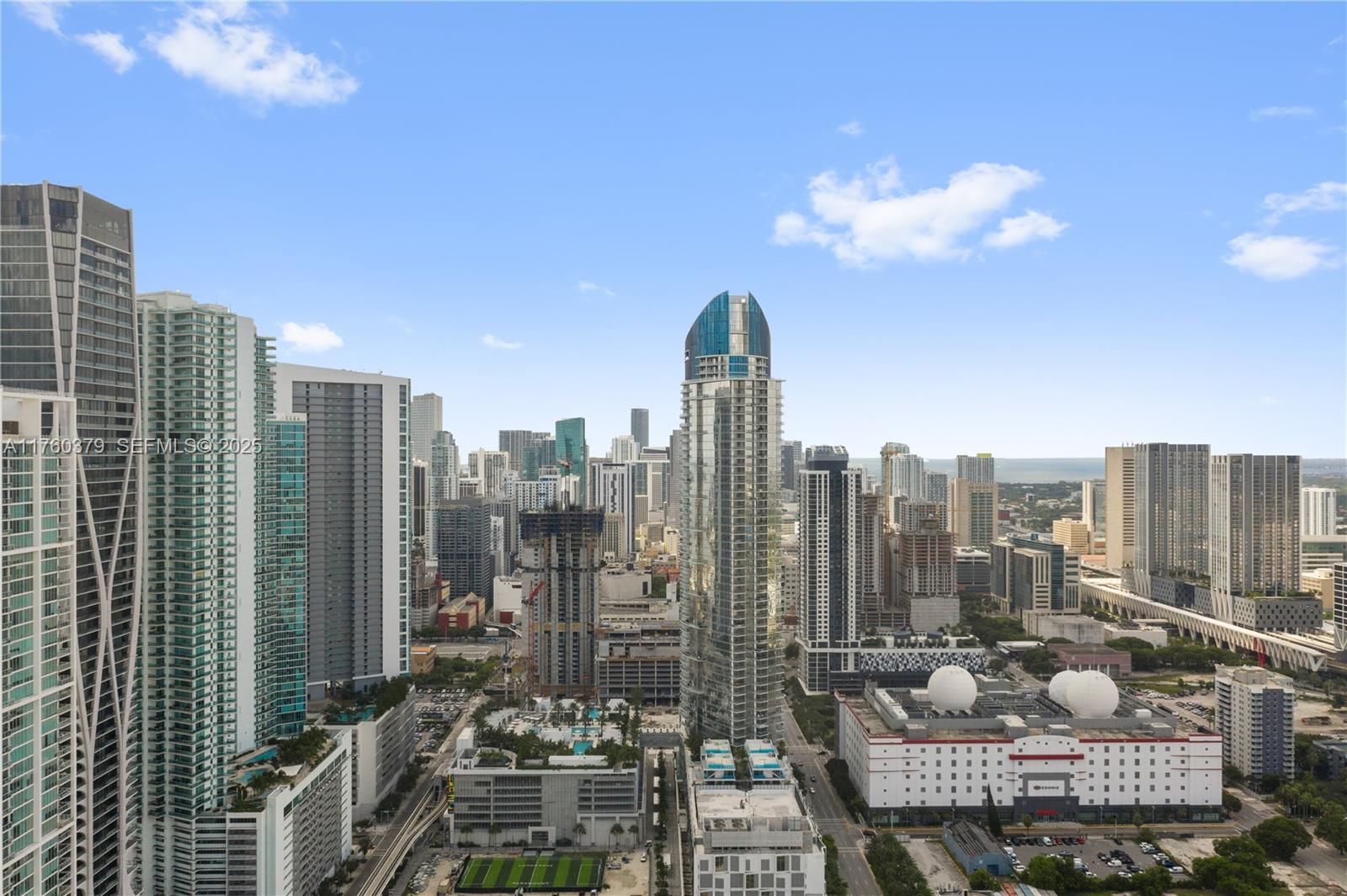 Photo of 851 NE 1st Avenue 4203 #4203 listing for Sale