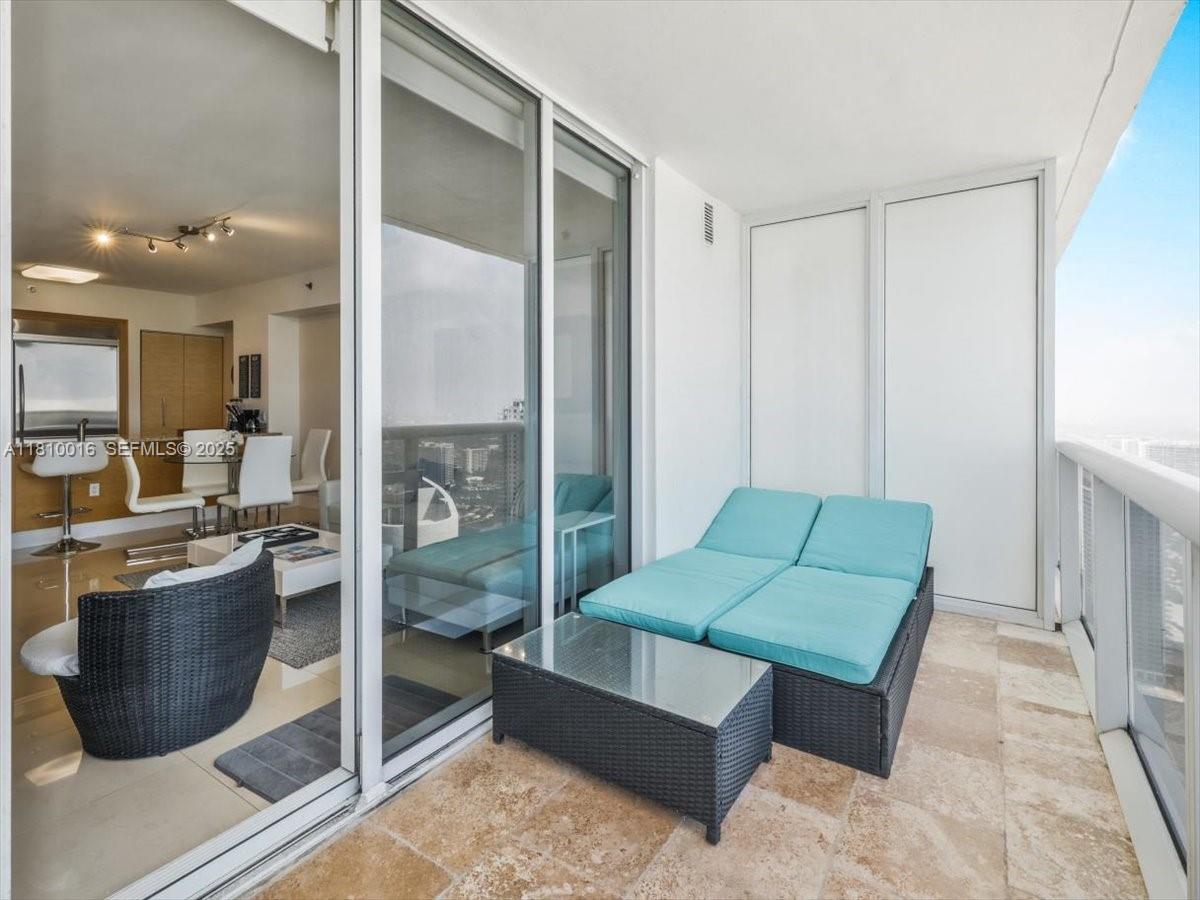 Photo of 1830 S Ocean Drive 5009 #5009 listing for Sale