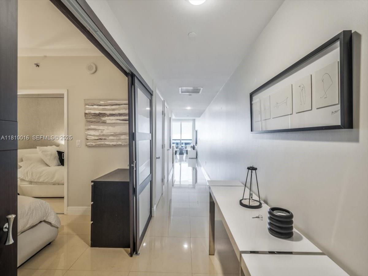 Photo of 1830 S Ocean Drive 5009 #5009 listing for Sale