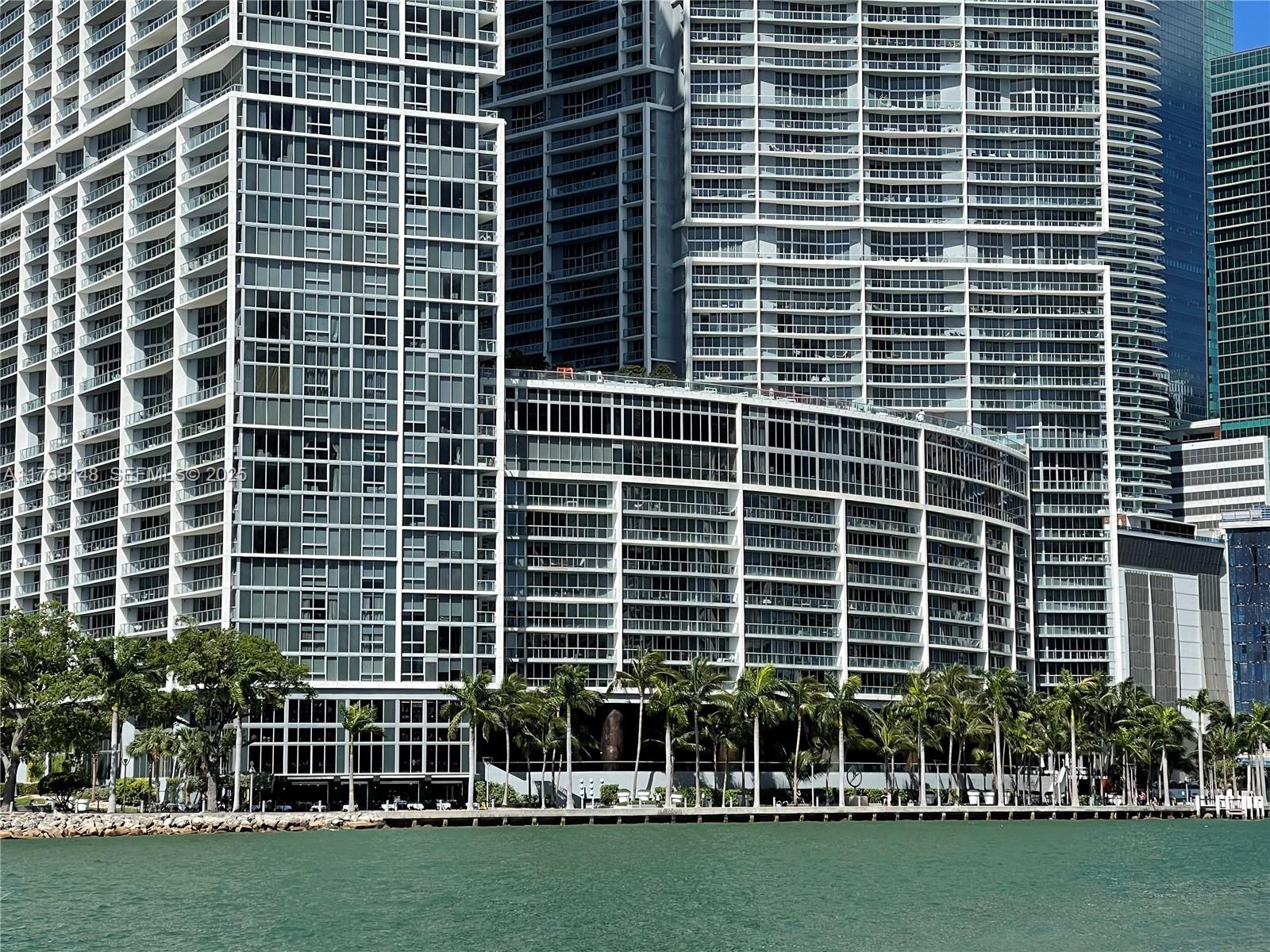 Photo of 465 Brickell Avenue 819 #819 listing for Sale