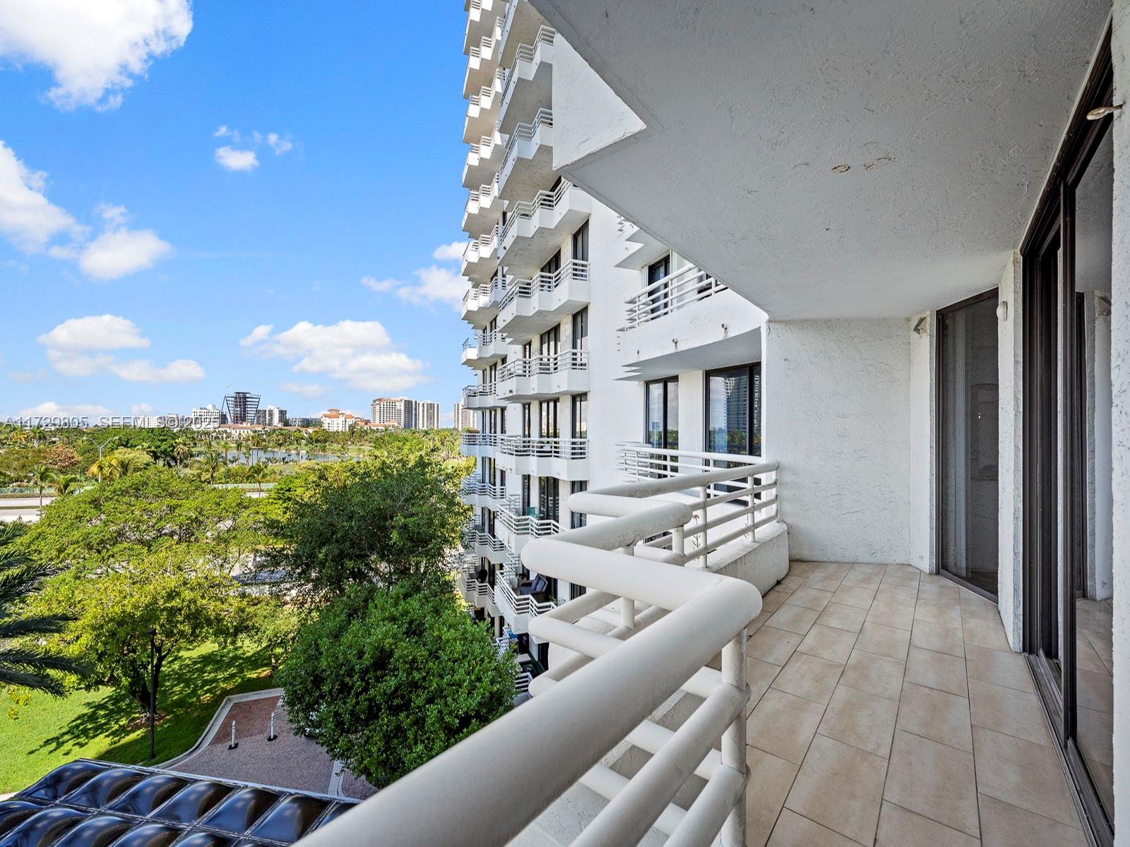 Photo of 3300 NE 192nd Street 603 #603 listing for Sale