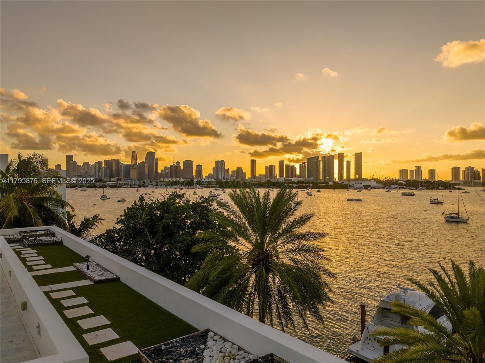 Photo of 441 N Hibiscus Drive # listing for Sale