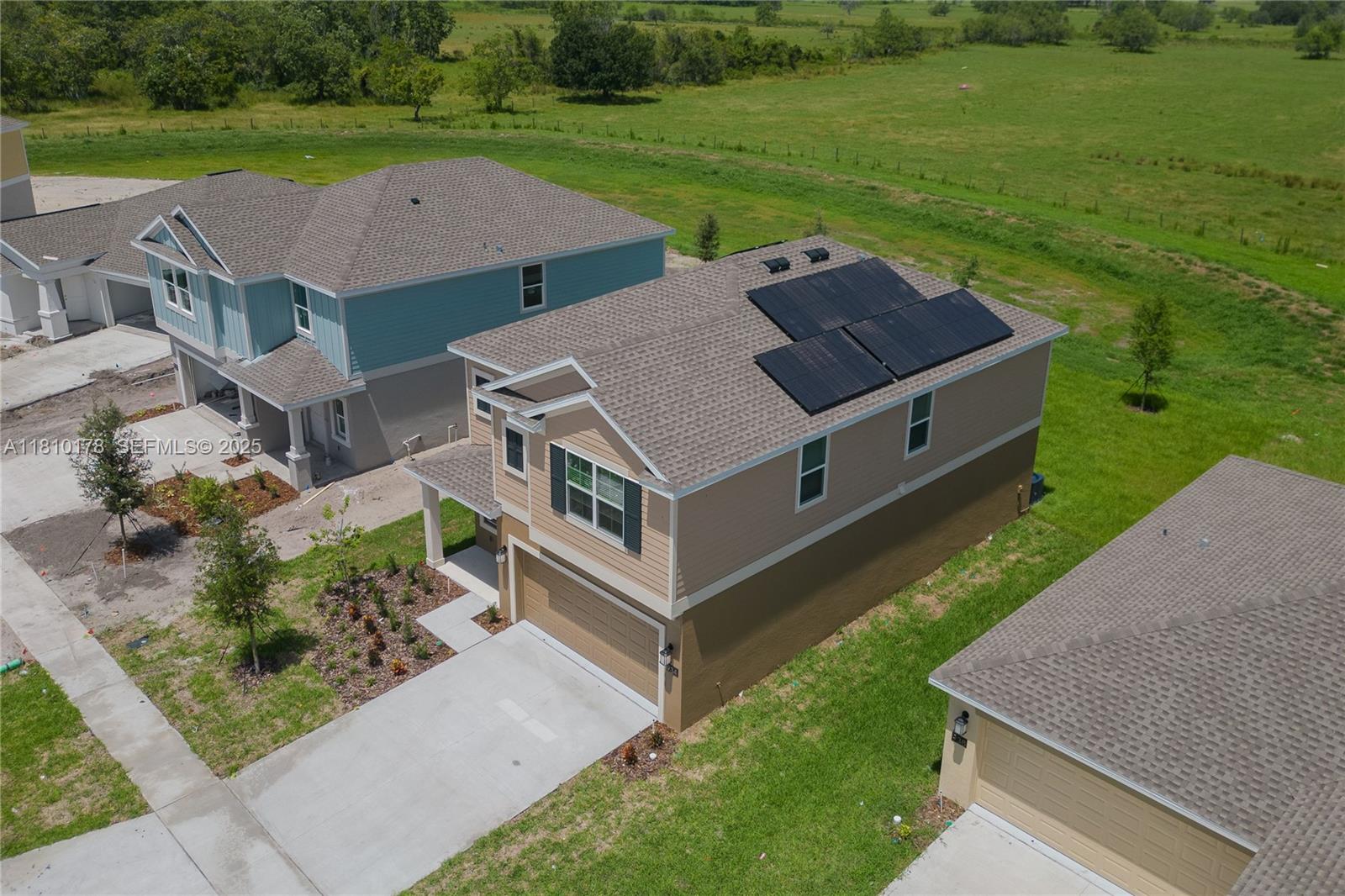 Photo of #A11810178 listing for Sale
