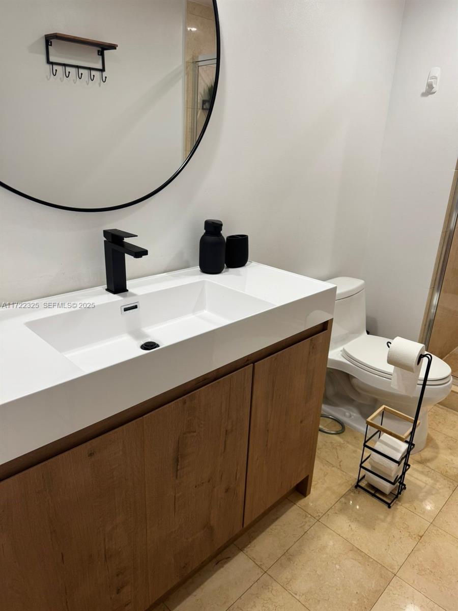 Photo of 1830 S Ocean Drive 1712 #1712 listing for Sale
