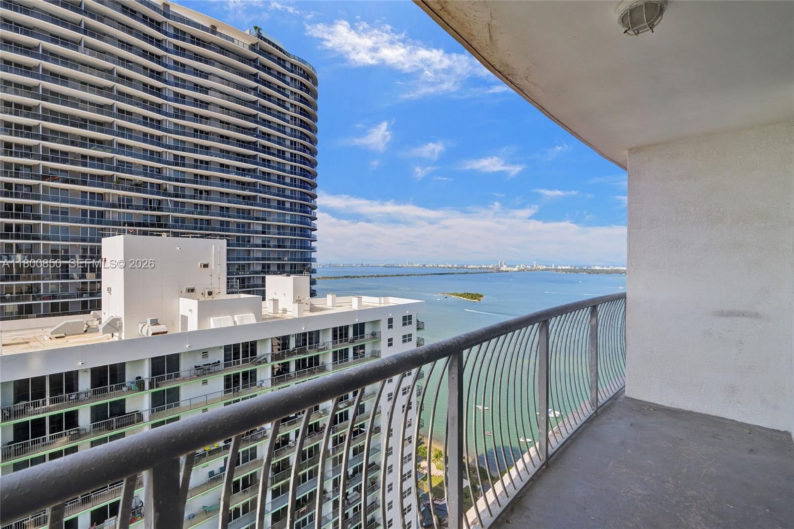 Photo of 1750 N Bayshore Drive 4007 #4007 listing for Sale