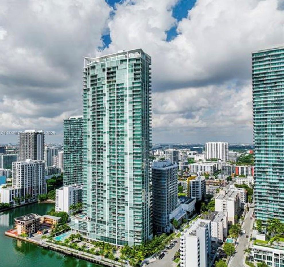 Photo of 2900 NE 7th Avenue 1601 #1601 listing for Sale