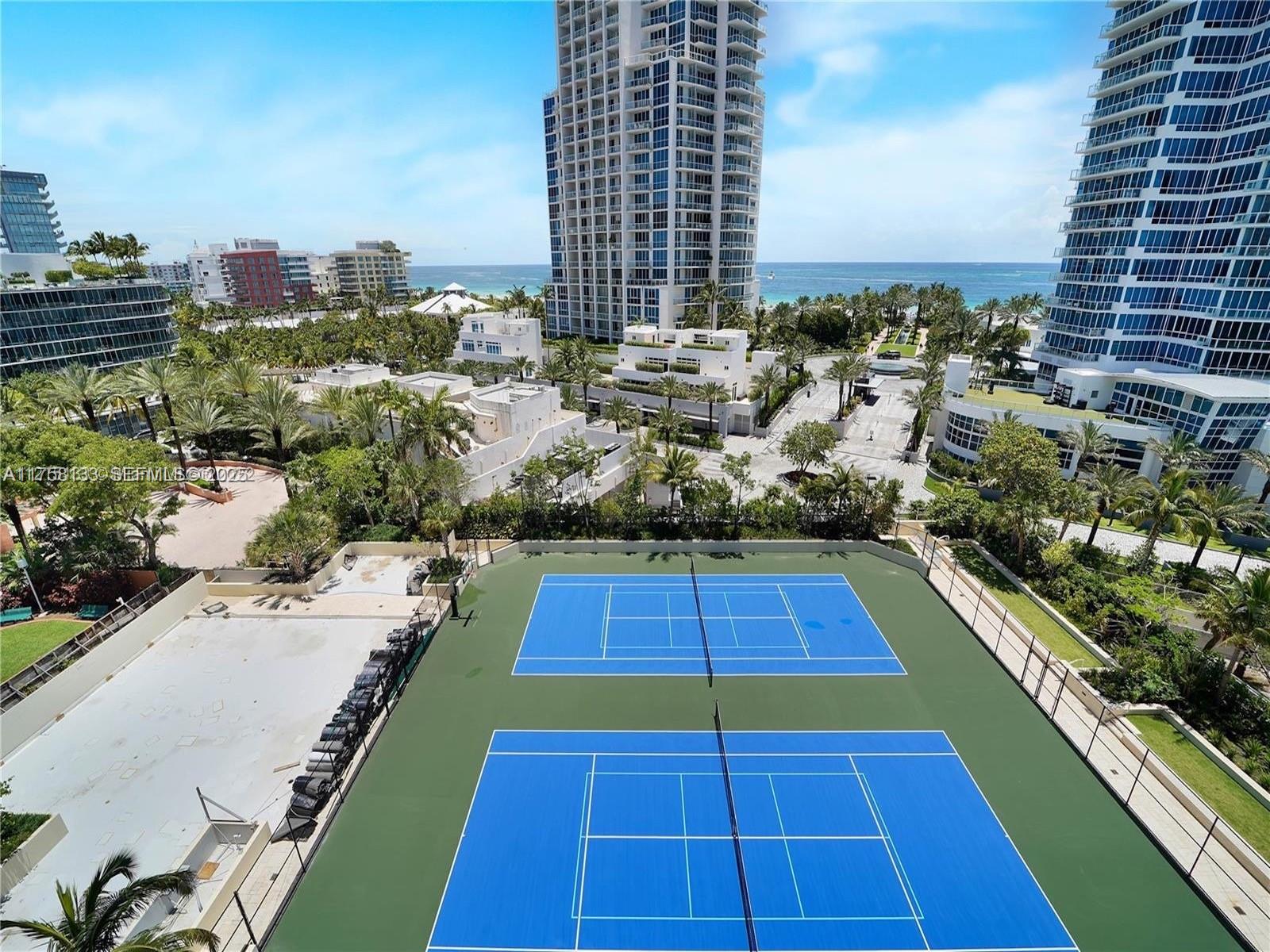 Photo of 400 S Pointe Drive 906 #906 listing for Sale