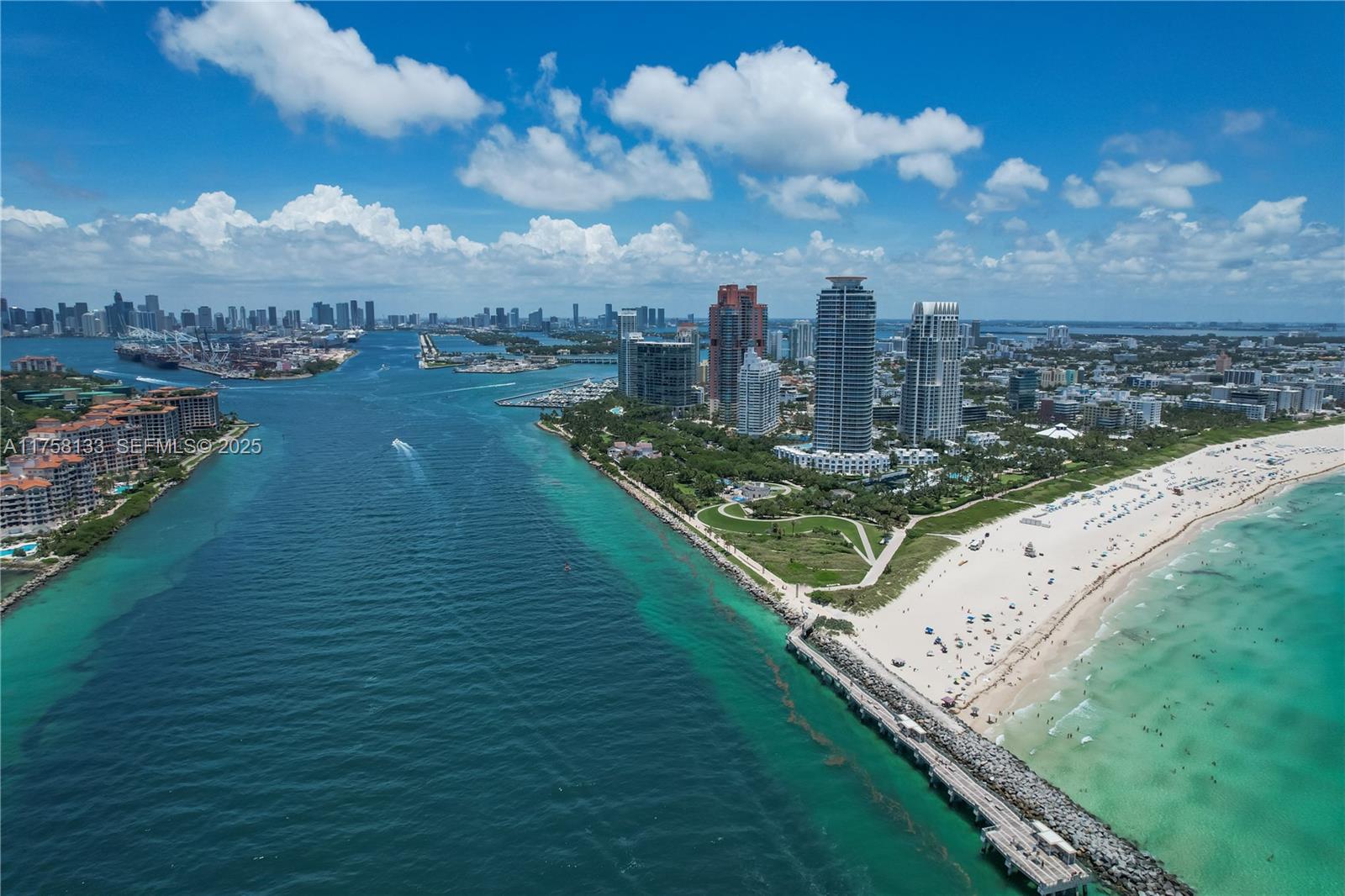 Photo of 400 S Pointe Drive 906 #906 listing for Sale