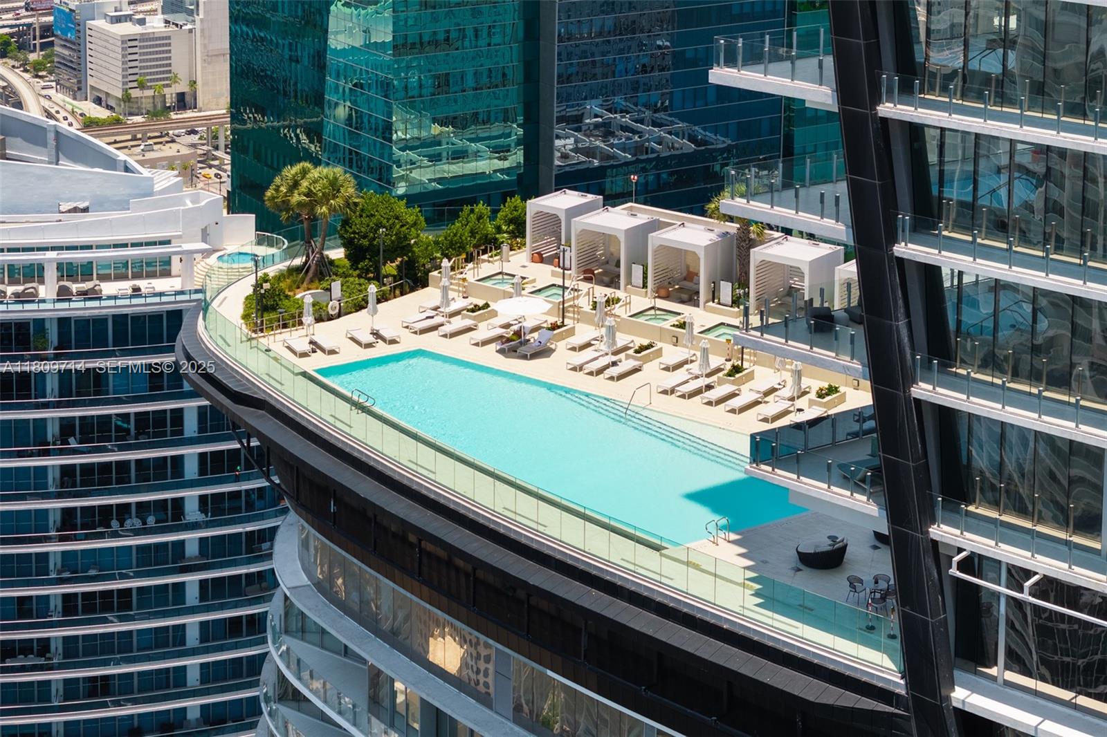 Photo of 300 Biscayne Blvd Way 5205W #5205W listing for Sale