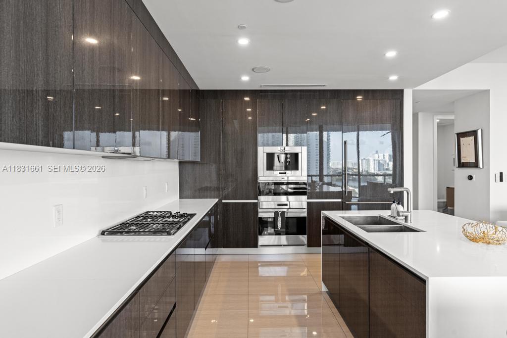 Photo of 3250 NE 188th Street 904 #904 listing for Sale