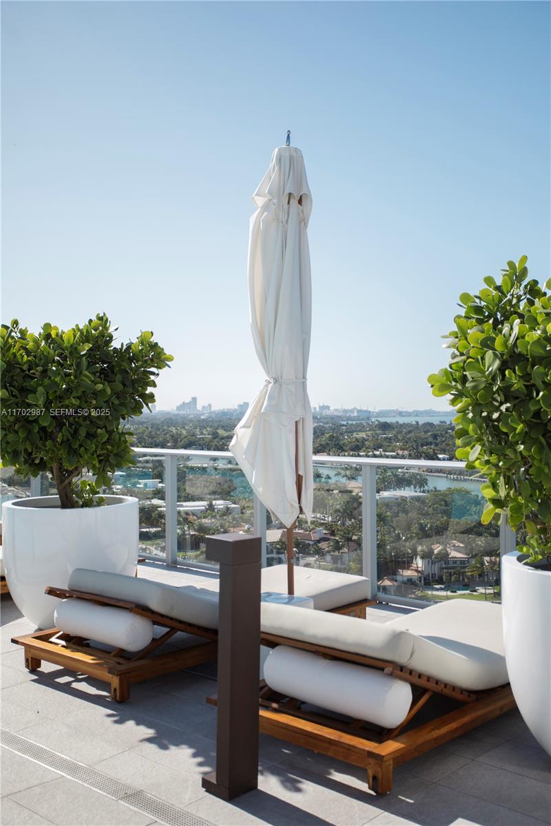 Photo of 6800 Indian Creek Drive PH2 #PH2 listing for Sale