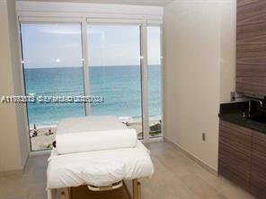 Photo of 1830 S Ocean Drive 3707 #3707 listing for Sale