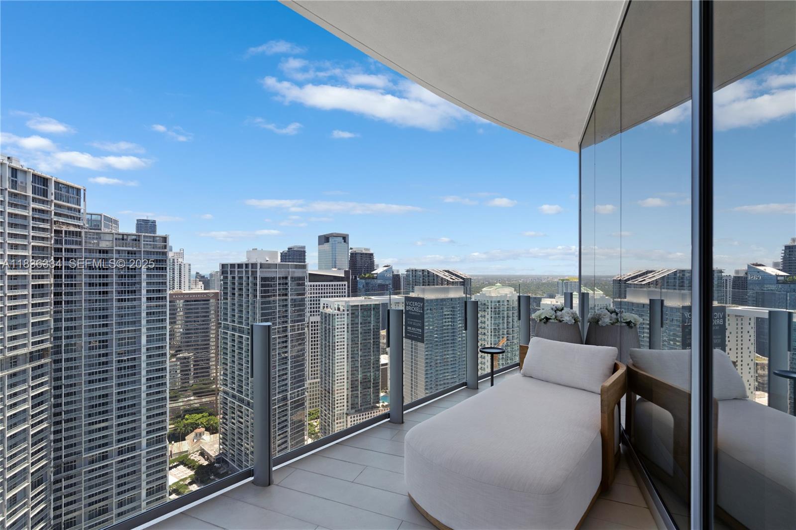 Photo of 300 Biscayne Blvd Way 4707 #4707 listing for Sale