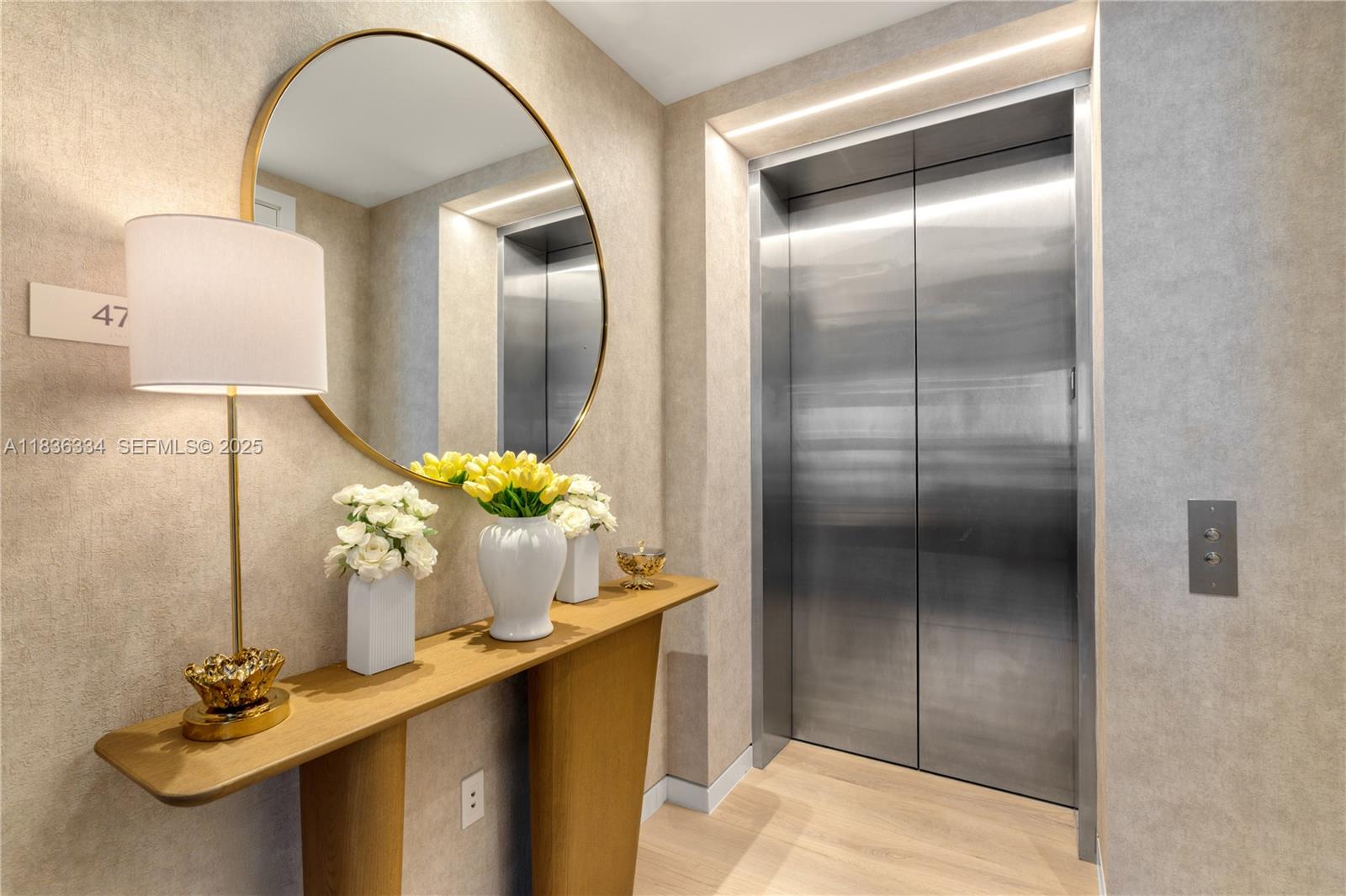 Photo of 300 Biscayne Blvd Way 4707 #4707 listing for Sale