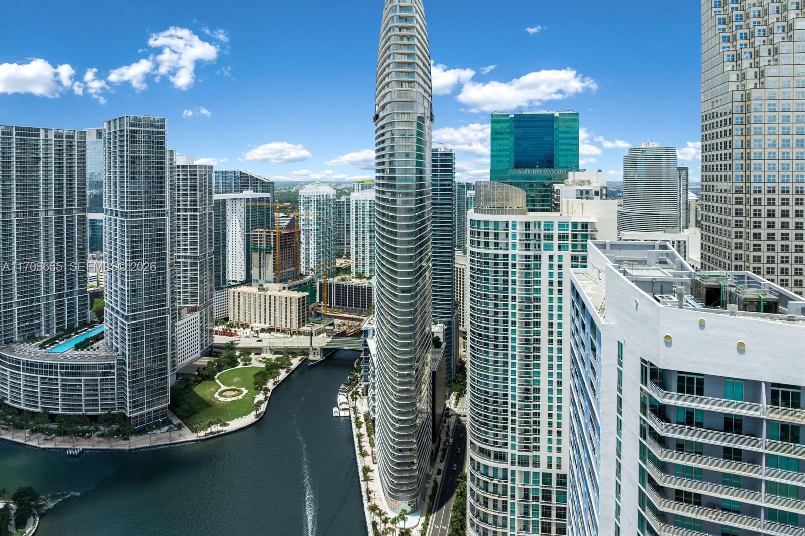 Photo of 300 Biscayne Blvd Way 4703 #4703 listing for Sale