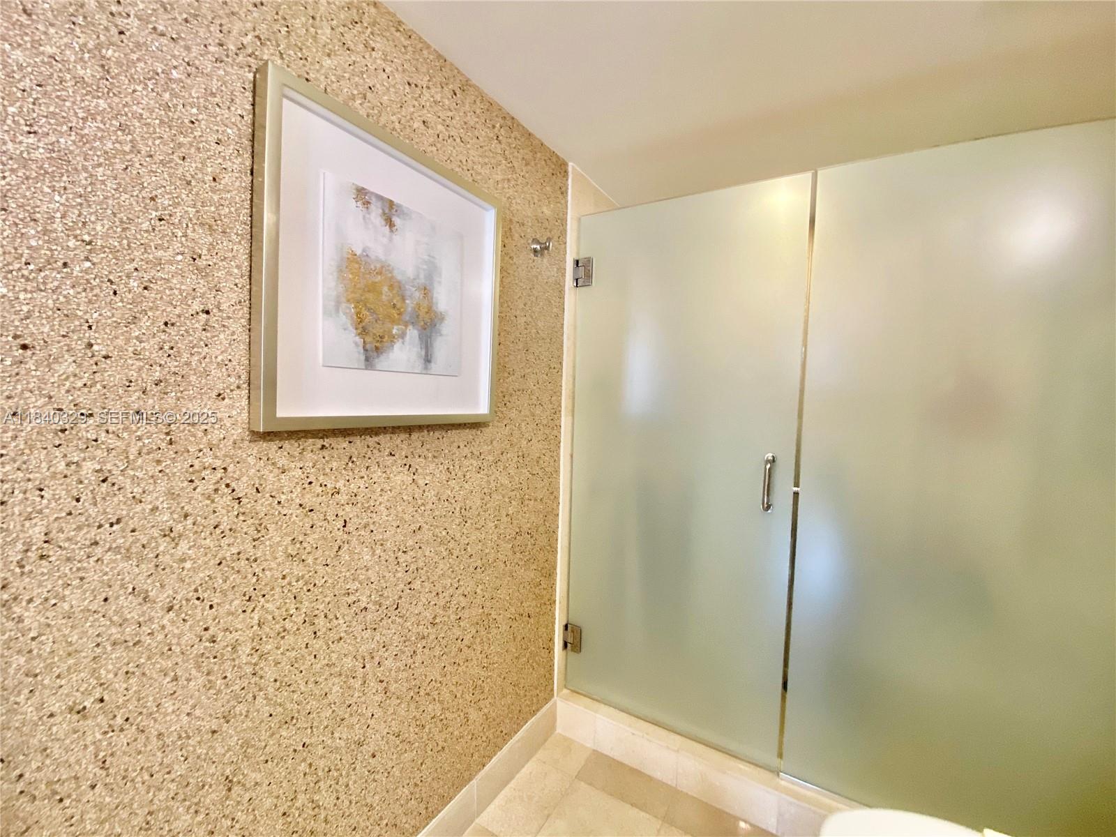 Photo of 19900 E Country Club Drive 1220 #1220 listing for Sale