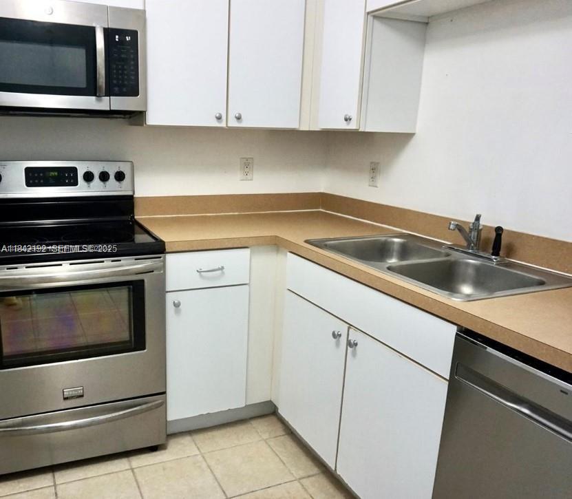 Photo of 1250 S Miami Avenue 2006 #2006 listing for Sale