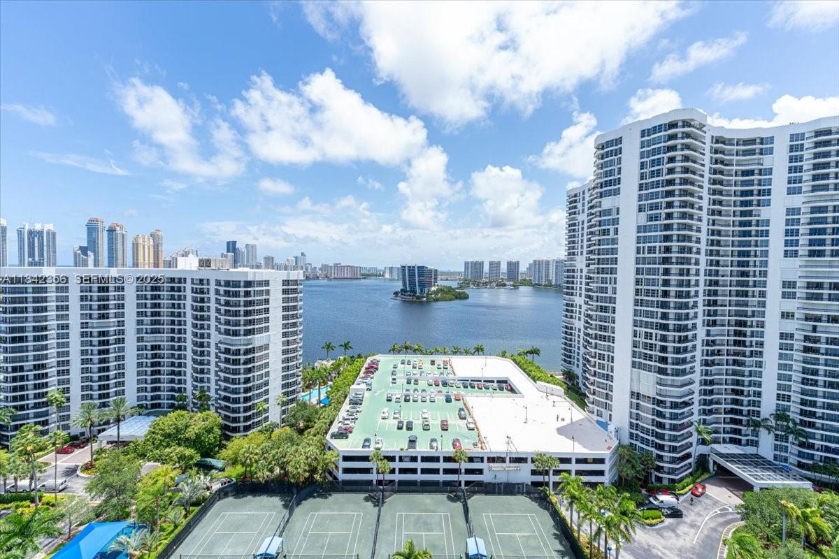 Photo of 3500 Mystic Pointe Drive 2101 #2101 listing for Sale