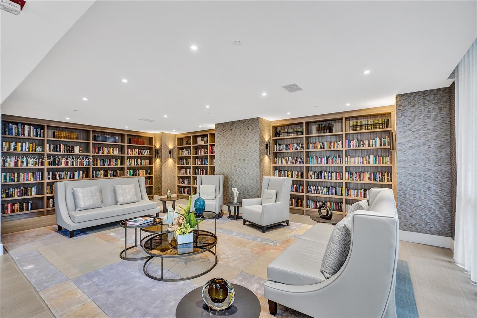 Photo of 21150 Point Place 406 #406 listing for Sale
