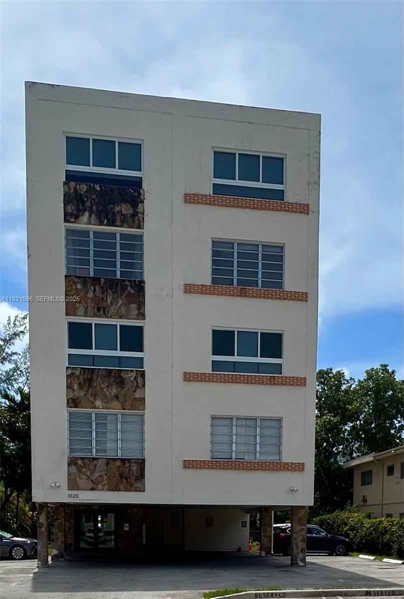 Photo of #A11831596 listing for Sale