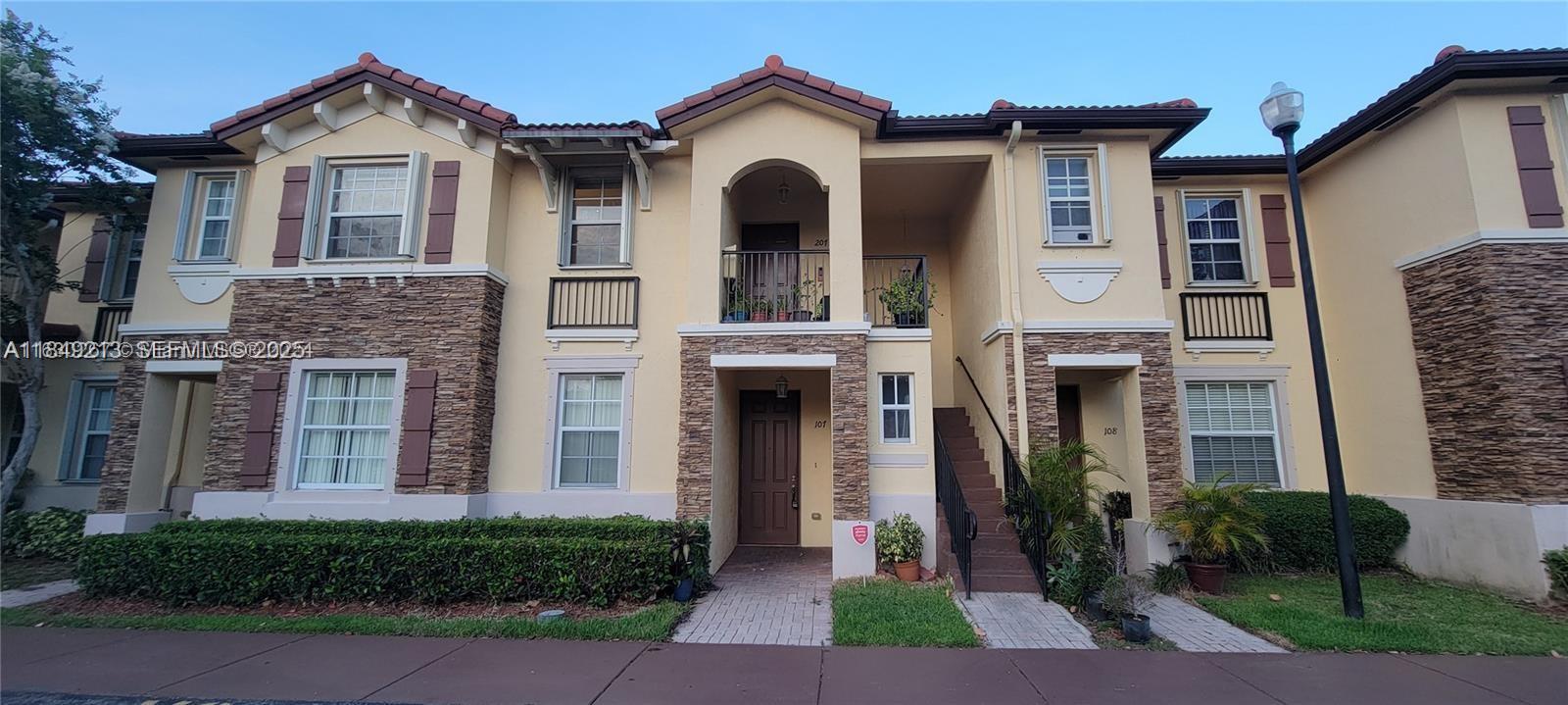 Photo of #A11849213 listing for Sale