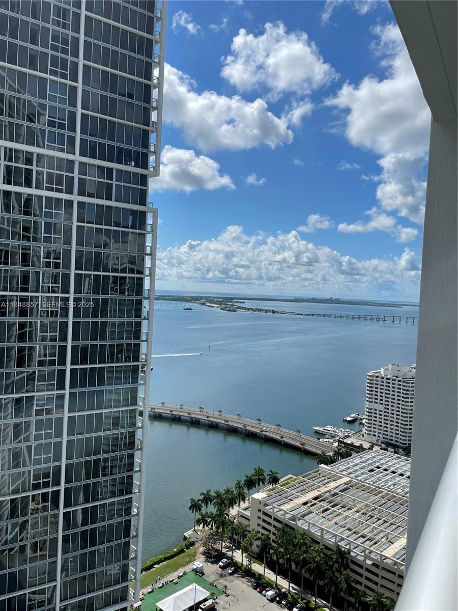 Photo of 485 Brickell Avenue 3711 #3711 listing for Sale