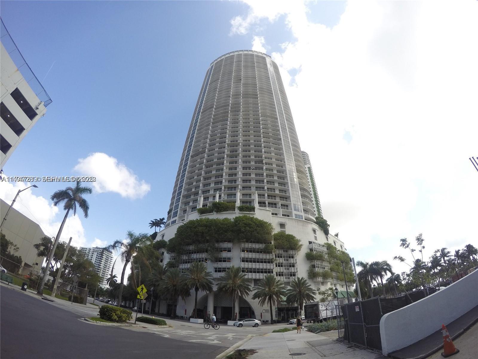 Photo of 1750 N Bayshore Drive 3112 #3112 listing for Sale