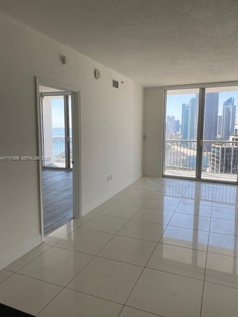Photo of 1750 N Bayshore Drive 3112 #3112 listing for Sale