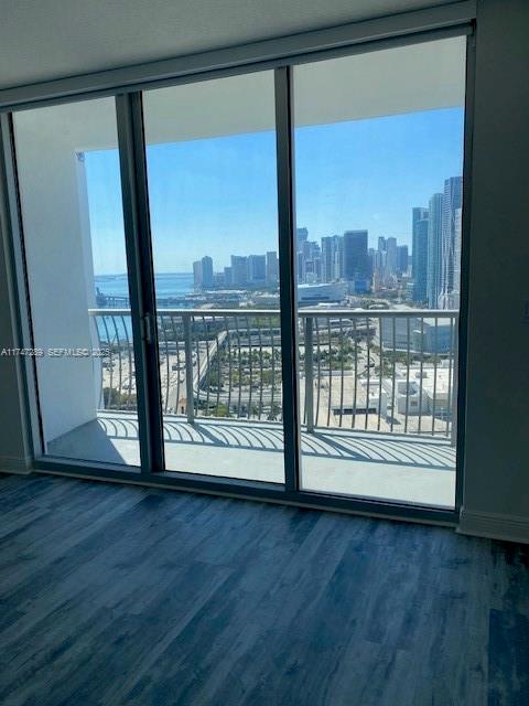 Photo of 1750 N Bayshore Drive 3112 #3112 listing for Sale