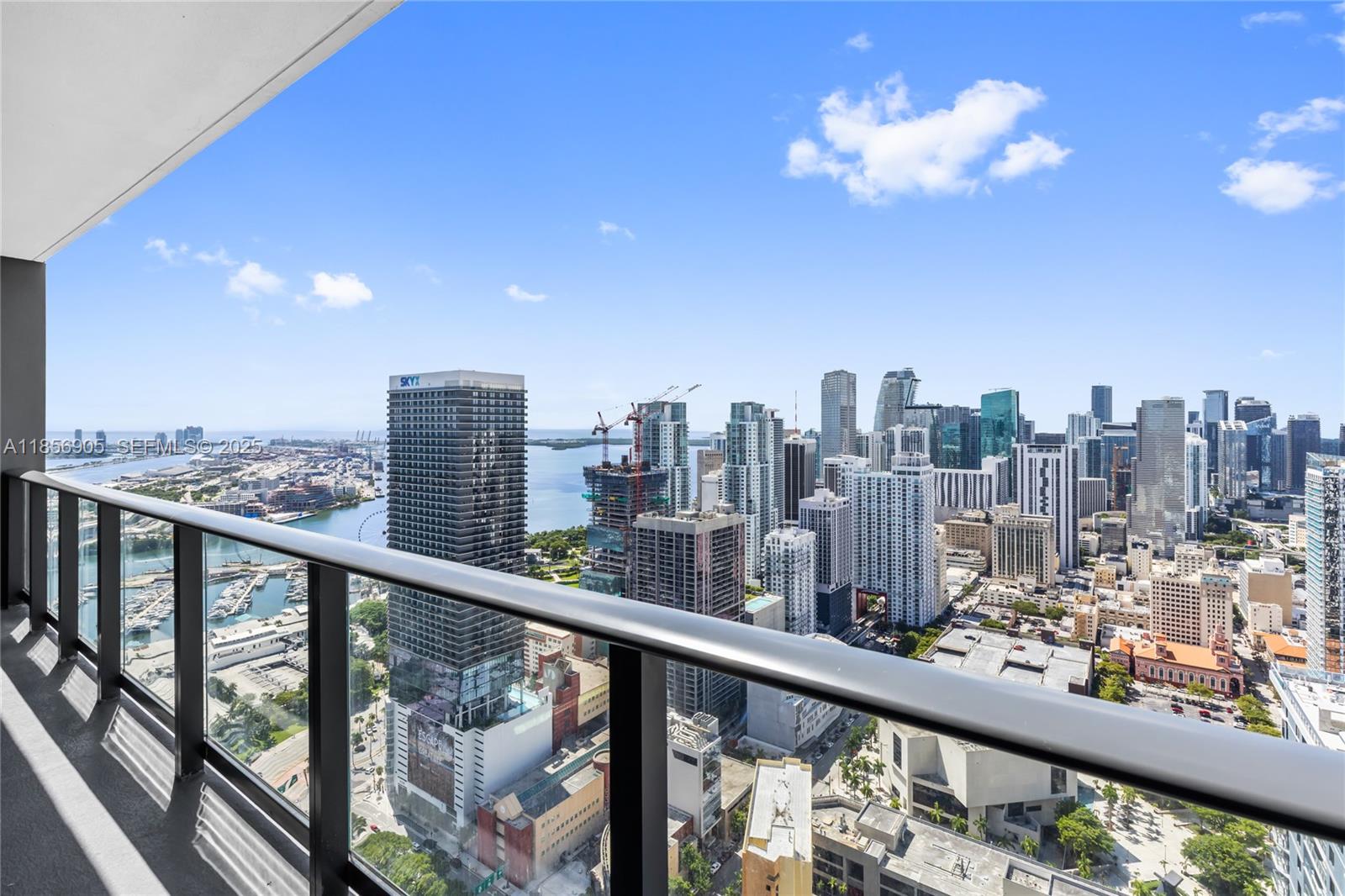 Photo of 601 NE 1st Avenue 4607 #4607 listing for Sale