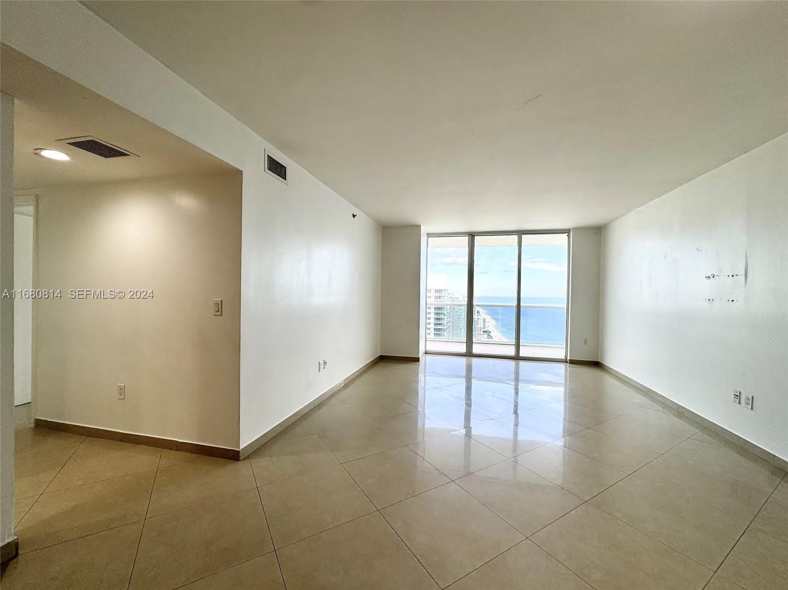 Photo of 1830 S Ocean Drive 4711 #4711 listing for Sale