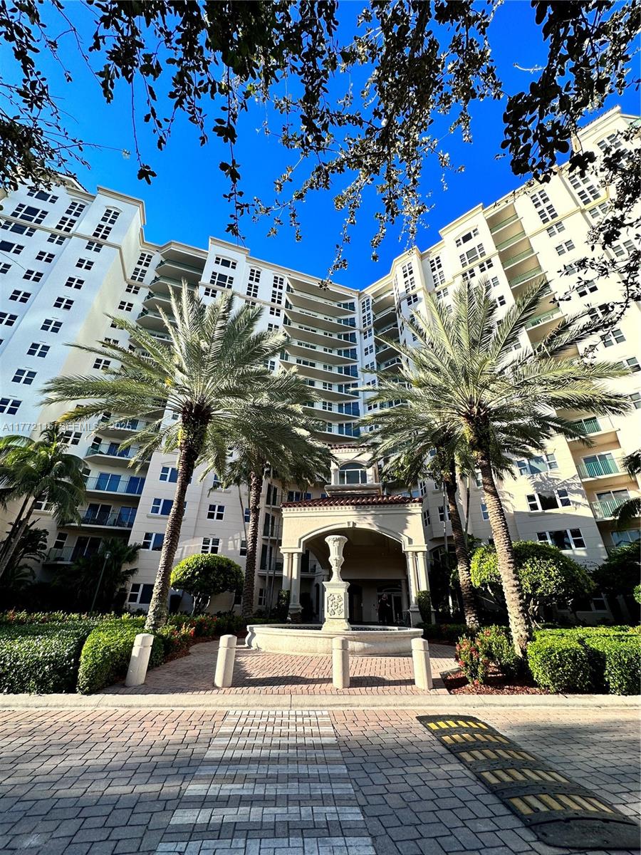 Photo of 19900 E Country Club Drive 1012 #1012 listing for Sale