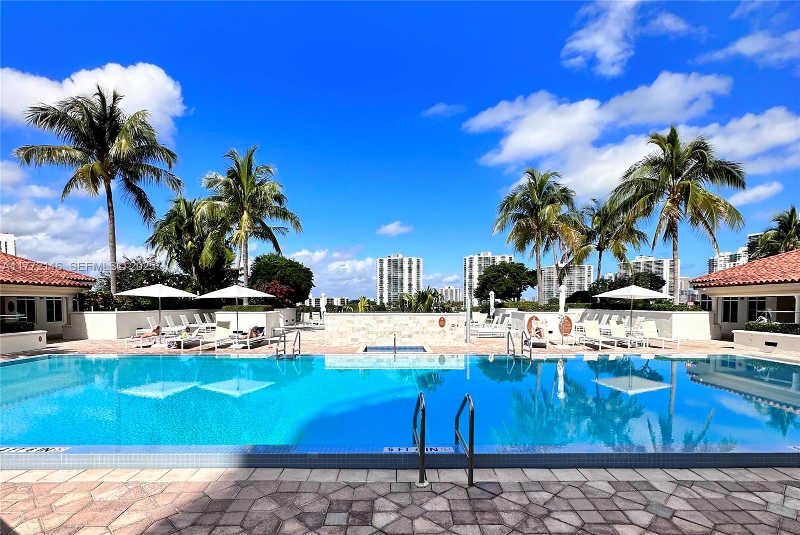 Photo of 19900 E Country Club Drive 1012 #1012 listing for Sale